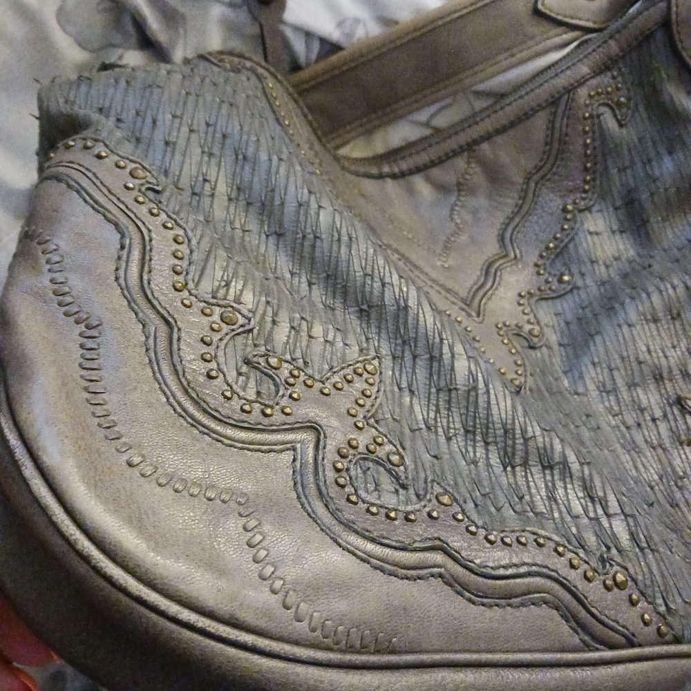 🌸ISABELLA FIORE HANDBAG - Picture 8 of 8
